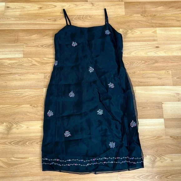 sachin and babi light blue dress BCBG | Dresses | Vintage Bcbg Tulle Embroidered Dress
